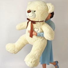 Мишка с вышивкой сердечком 150 см